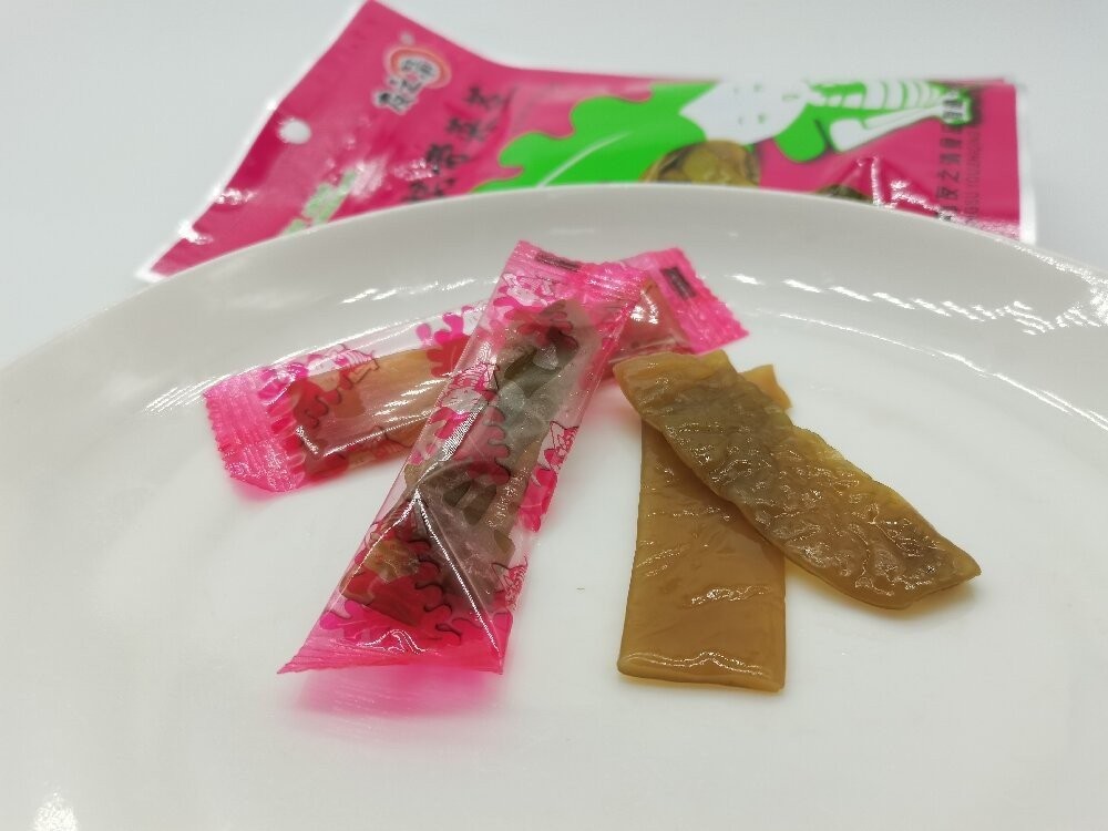 Vinegared Wakame Stems (Vinegared Kelp) - Plum Juice Flavor
